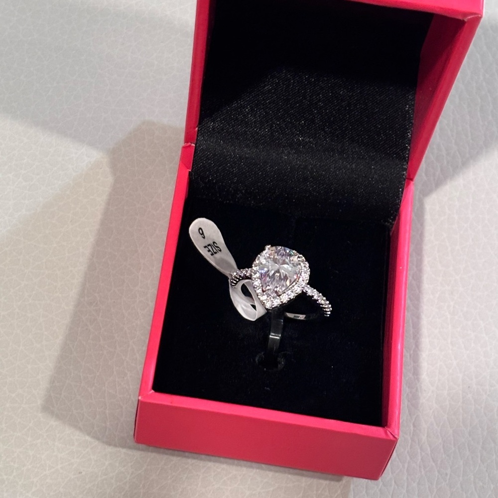 Peermont Jewelry Silver Tone Pear Cut Halo Engagement Ring Size 6 NWT